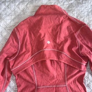 Lululemon define jacket size 6